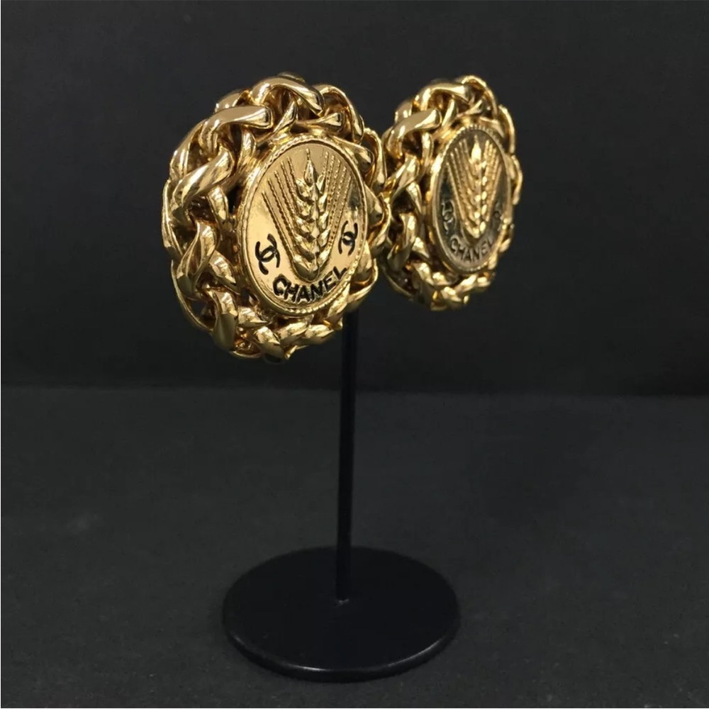 CHANEL CC Logo Ears of Wheat Gold Tone Earrings - Picture 3 of 5
